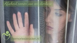 Artikel over afscheid nemen van een dierbare door Memorie Sieraden.nl